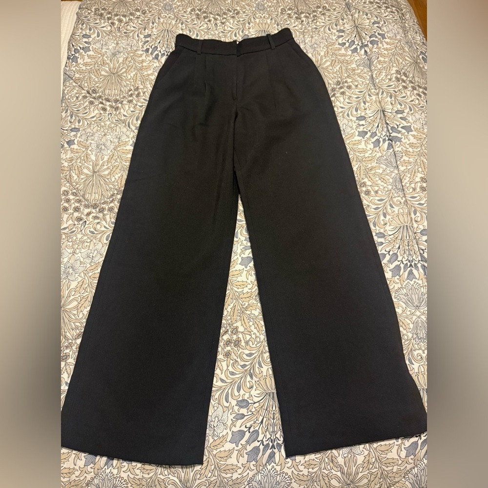 Abercrombie & Fitch Sloane Tailored Wide Leg Pant
